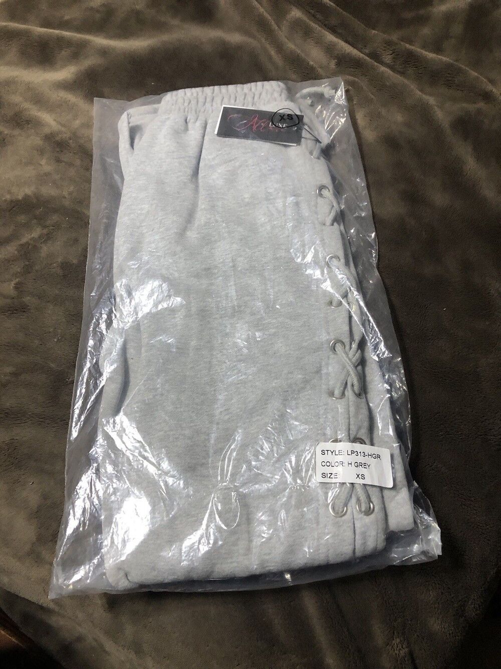 Luxe Allure Lace-Up Grey Womens Sweatpants Size XS - Picture 3 of 7
